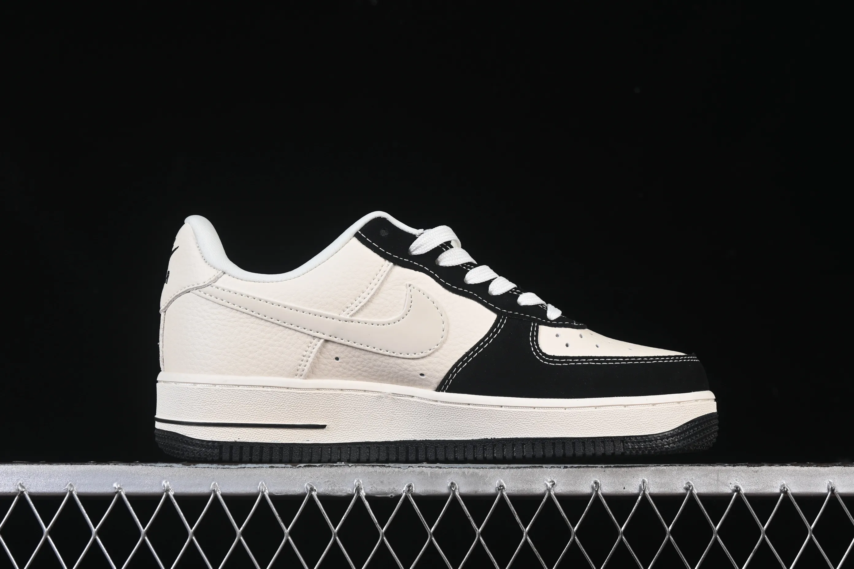 All categories Nk Air Force 1 Air Force series Nk Air Force 1 Low Air Force low-top Nike Air Force 1'07 Low Overseas Shan Hai Jing Air Force 1 low-top casual sneakers DD1982-316
